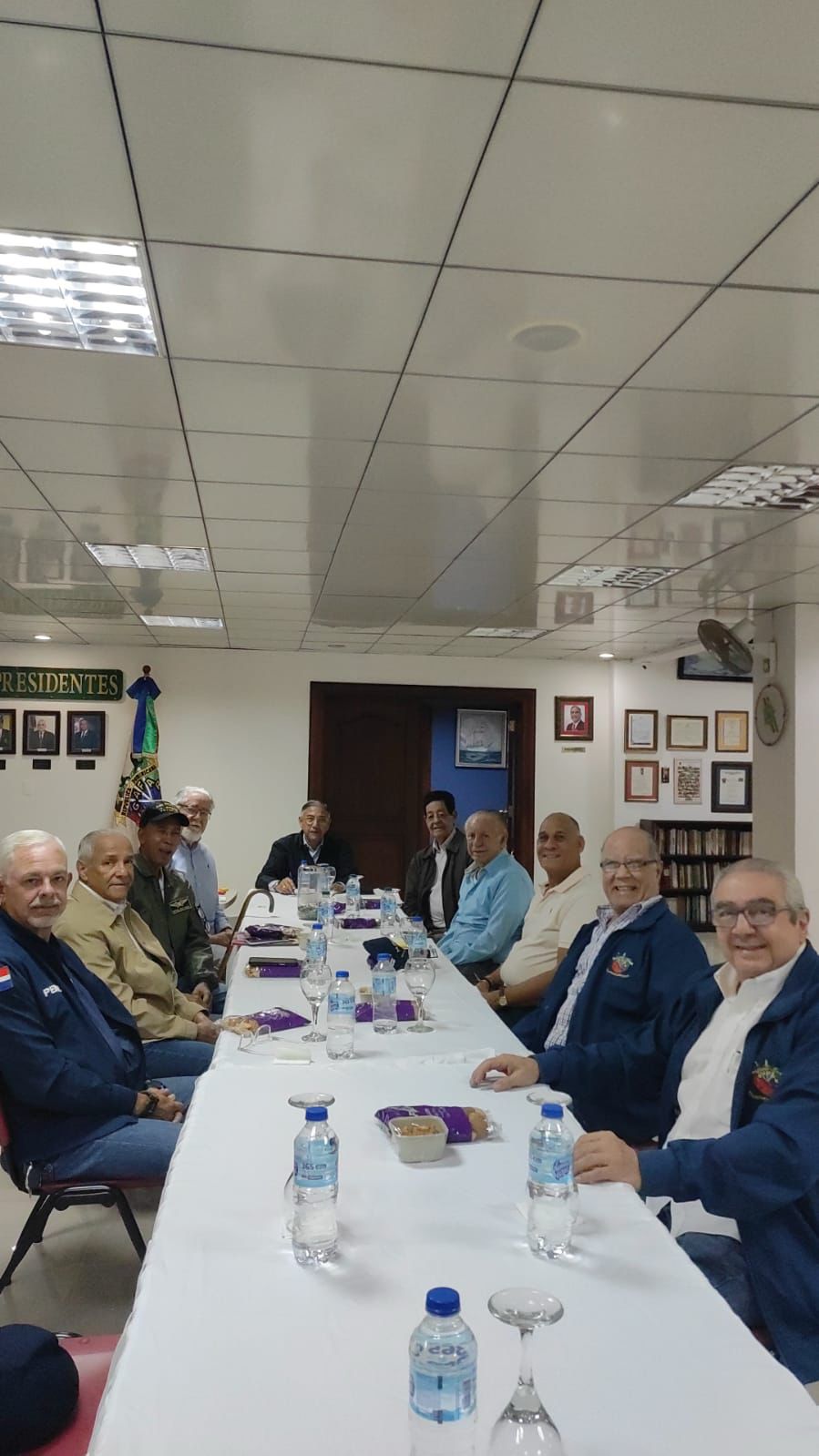 “Proyectando el Éxito: Junta Directiva Define la Hoja de Ruta para 2026”